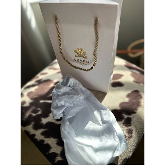 Creed Gift Bag with tissue 9x6 - Picture 1 of 3
